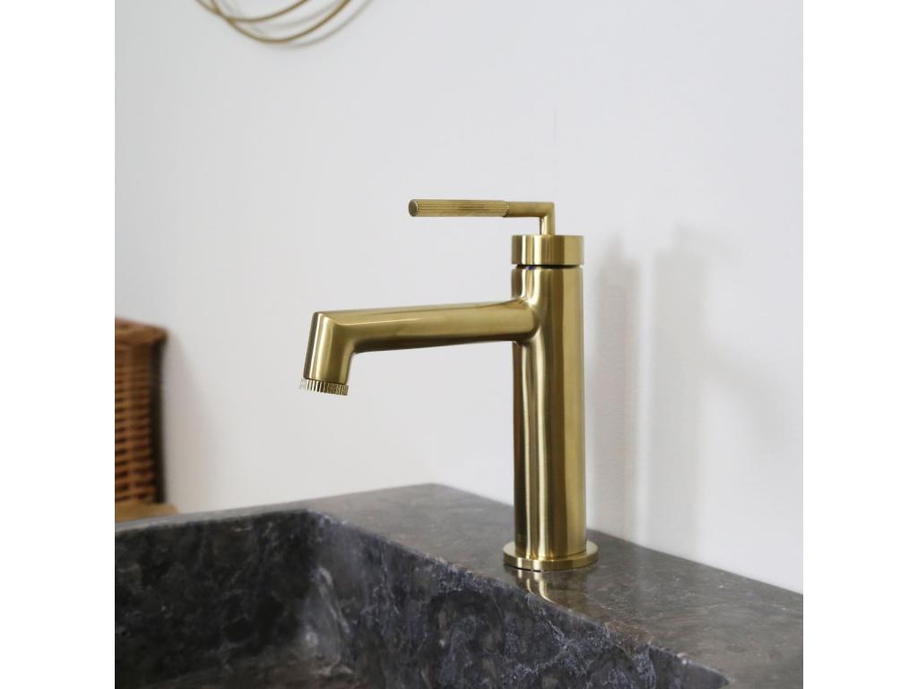 Meublita low-profile basin mixer tap in brushed gold - Meublita
